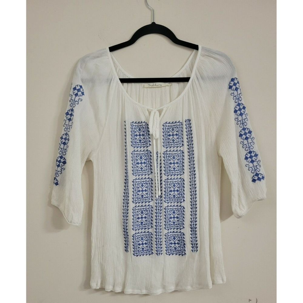 Solitaire Size Lg White/Blue Embroidered Bohemian Rayon Pull Over‎ Blouse